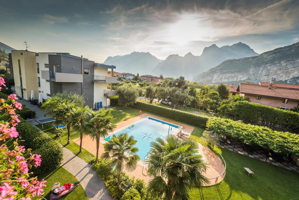 Sporthotel Villa Stella Torbole Sul Garda Eksteriør billede